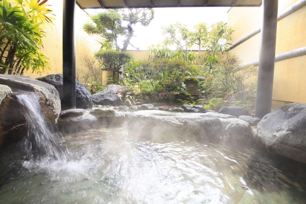 Atarayo Nishiizu Onsen Hotel Екстериор снимка